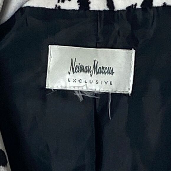 Neiman Marcus Exclusive Wms Sz Med Black White Snow Leopard Cotton Velvet Blazer - Picture 4 of 4